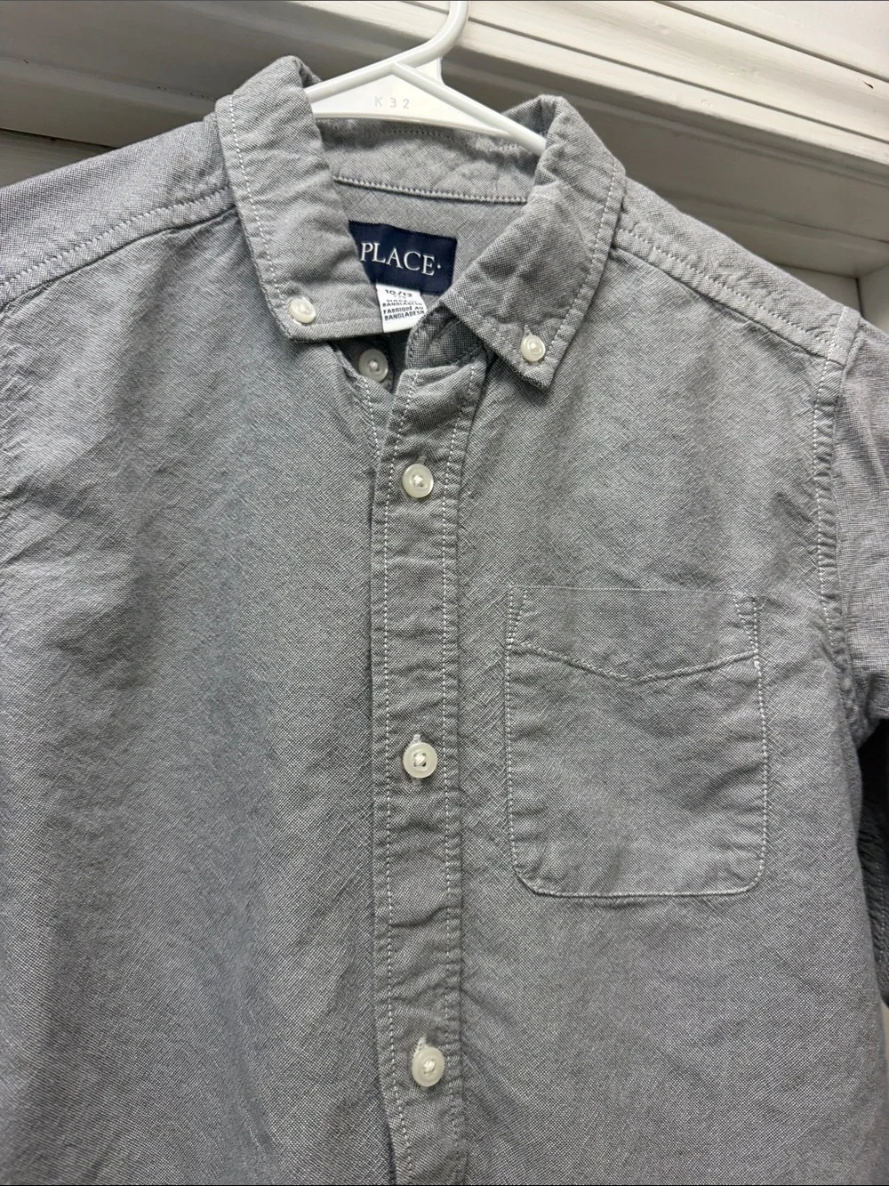 The Children's Place Light Gray Casual Button-Down Shirt